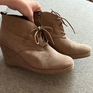 Dolce vita tan boots